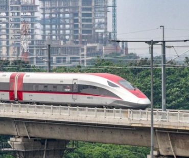 Lemahnya Tata Kelola Proyek Infrastruktur Kereta Cepat Jakarta-Bandung